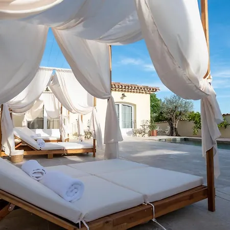 La Bastide Du Rocher Boutique & 4*