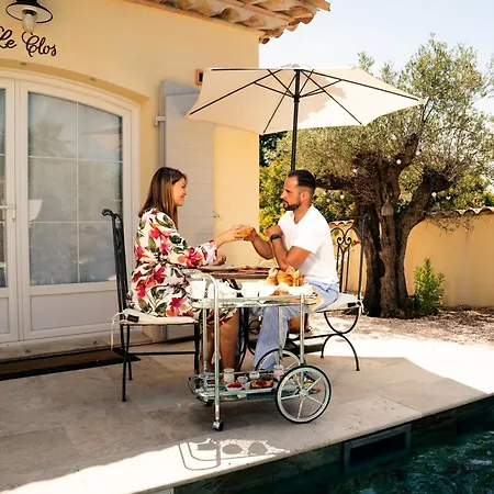 Alojamento de Acomodação e Pequeno-almoço La Bastide Du Rocher Boutique Hôtel&spa 4*
