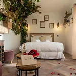 La Bastide Du Rocher Boutique &