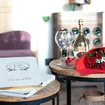 Bed & Breakfast La Bastide Du Rocher Boutique & Roquebrune-sur-Argens