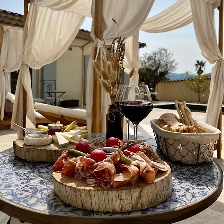 Panzió La Bastide Du Rocher Boutique & Roquebrune-sur Argens
